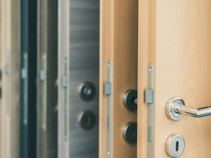 DIN EN 14351-2: Erste Praxistipps zur Produktnorm für Innentüren