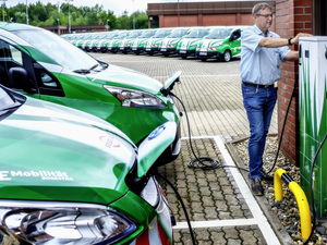 So werden Engpässe beim Laden von E-Autos vermieden