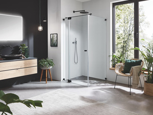 Sprinz: Starke schwarze Akzente für die Design-Glasdusche