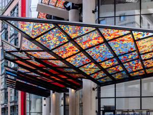 Bedrucktes Glas: Kunst auf Londoner Vordach