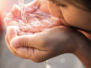 Trinkwasser: Was tun bei Kontamination?