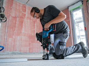 Bosch Akku-Bohrhammer