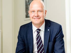 Velux Gruppe ernennt Lars Petersson zum neuen CEO als Nachfolger von David Briggs, der in den Ruhestand geht