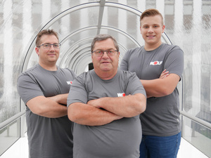 Drei Generationen arbeiten gemeinsam bei Wolf