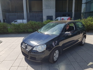 In Kombination mit der MorphoColor® Technologie des Forschungsinstituts kann die solaraktive Fläche der Motorhaube an die Farbe des Autos angepasst werden.