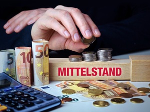 Stimmung im deutschen Mittelstand: KfW-ifo-Geschäftsklima fällt den vierten Monat in Folge