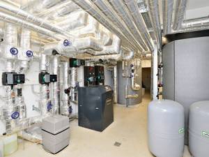 Trinkwassererwärmung: Zentrale und dezentrale Systeme im Vergleich