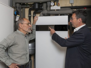 Lohnt sich eine Wärmepumpe für das eigene Haus? Diese und viele andere Informationen gibt es beim „Wegweiser Wärmepumpe“ von Zukunft Altbau mit Carsten Herbert.