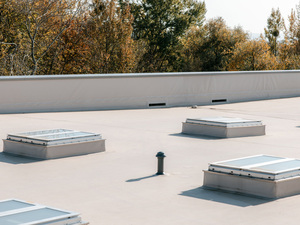 Loro Flachdachentwässerung KWS Einbeck