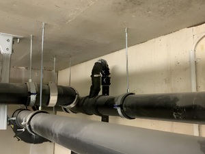 Rückstauschleife unterhalb der Erdgeschossdecke