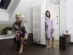 AEG: Bodenheizung für schwellenlose Duschen