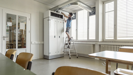 Neues Lüftungskonzept für Schulen: Pausen gezielt als Lüftungsstrategie nutzen